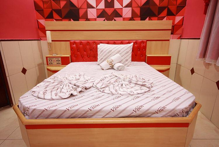 Motel Vison กัวรูยุส ภายนอก รูปภาพ